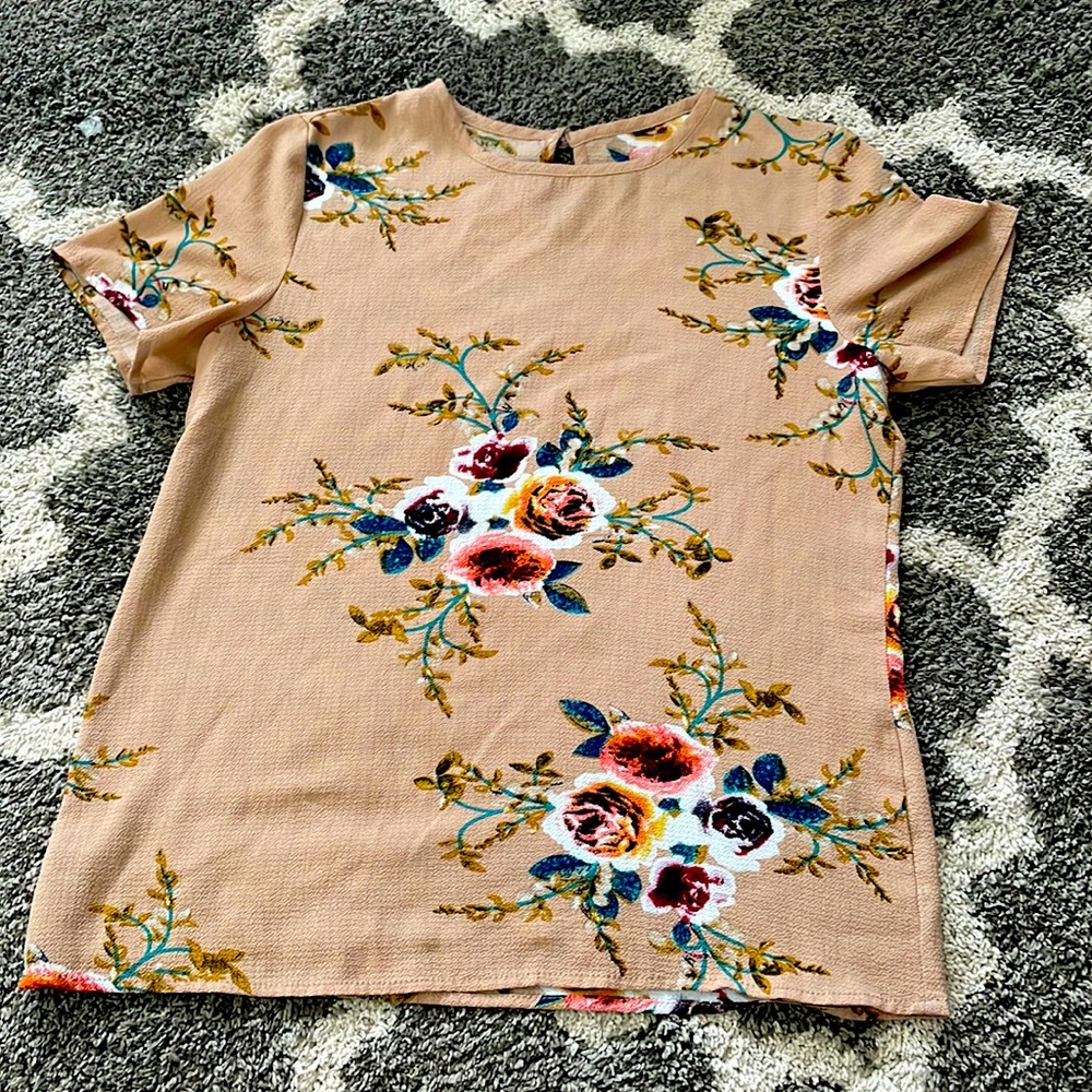 Womens floral blouse size S.